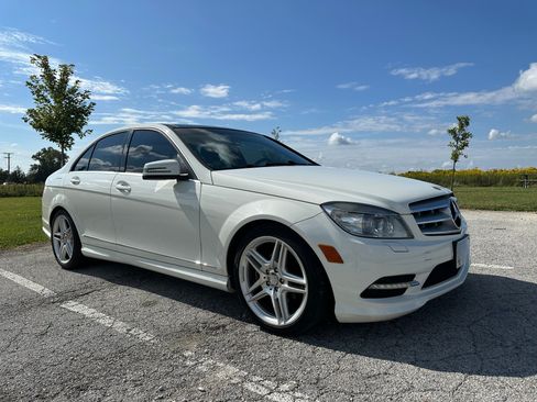 Used 2011 Mercedes-Benz C 300 Sedan image 9