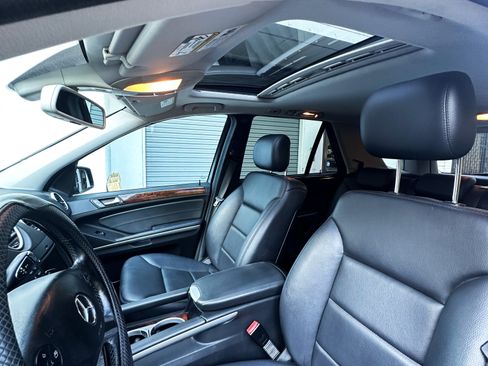 Used 2011 Mercedes-Benz ML 350 4MATIC image 9