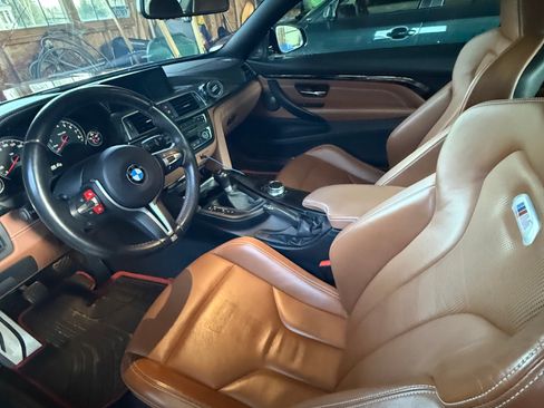 Used 2017 BMW M4 Coupe image 15