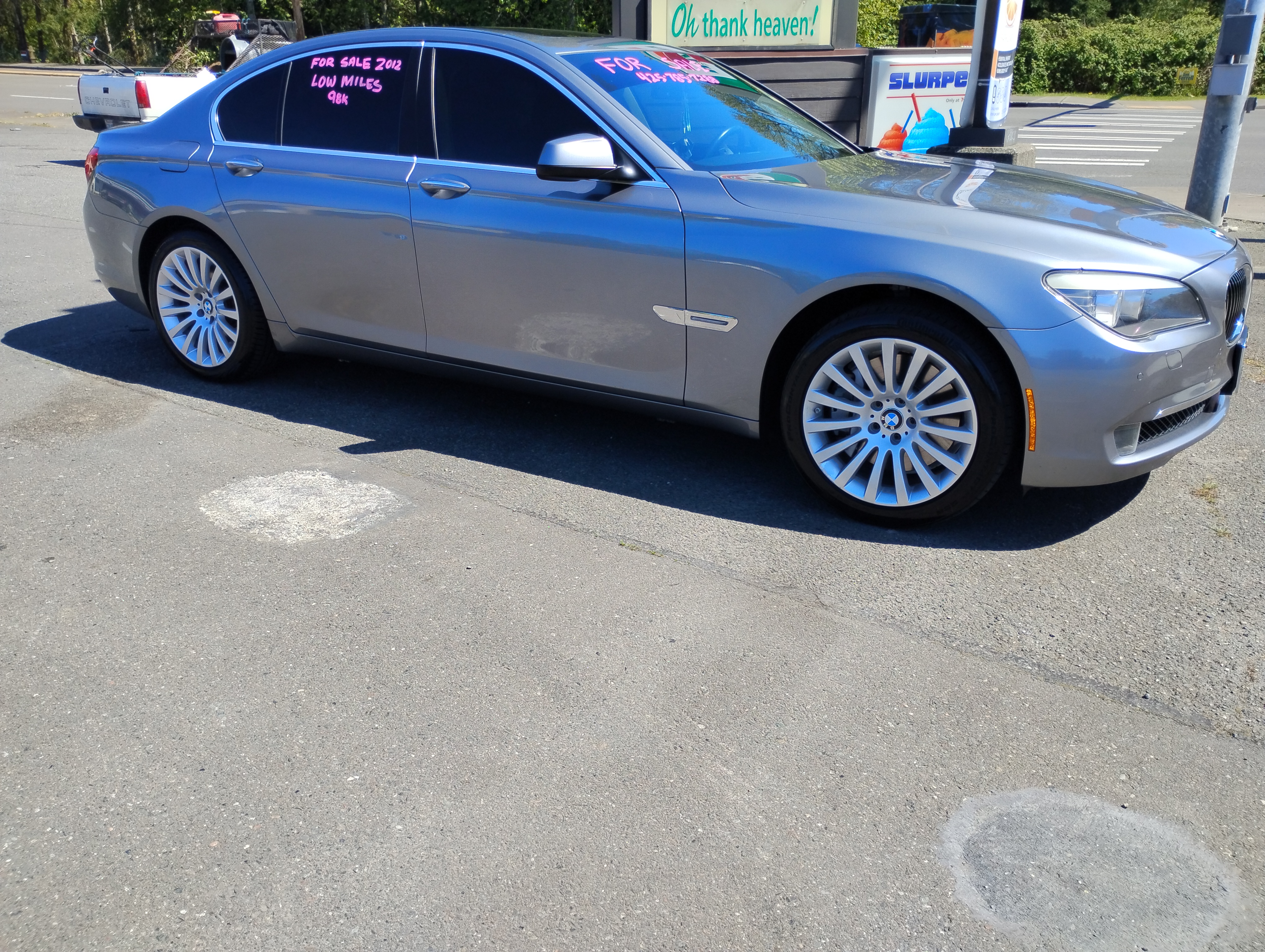 Used 2012 BMW 750i RWD image 1