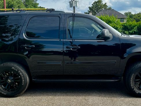 Used 2011 Chevrolet Tahoe LT AWD/4WD image 1