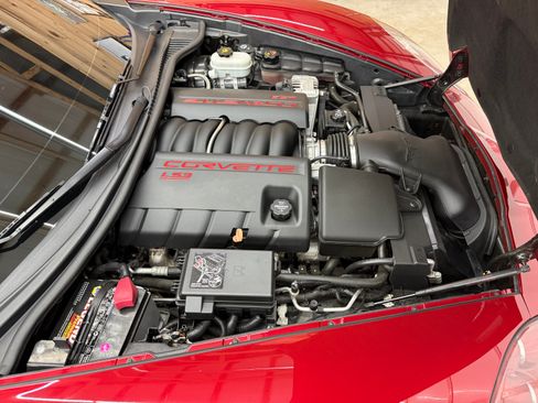 Used 2013 Chevrolet Corvette Grand Sport w/ 3LT Preferred Equipment Group image 11