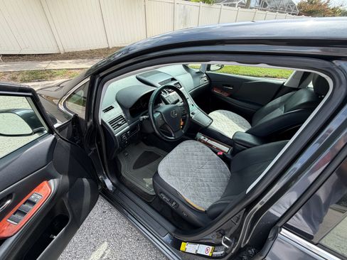 Used 2011 Lexus HS 250h FWD image 6