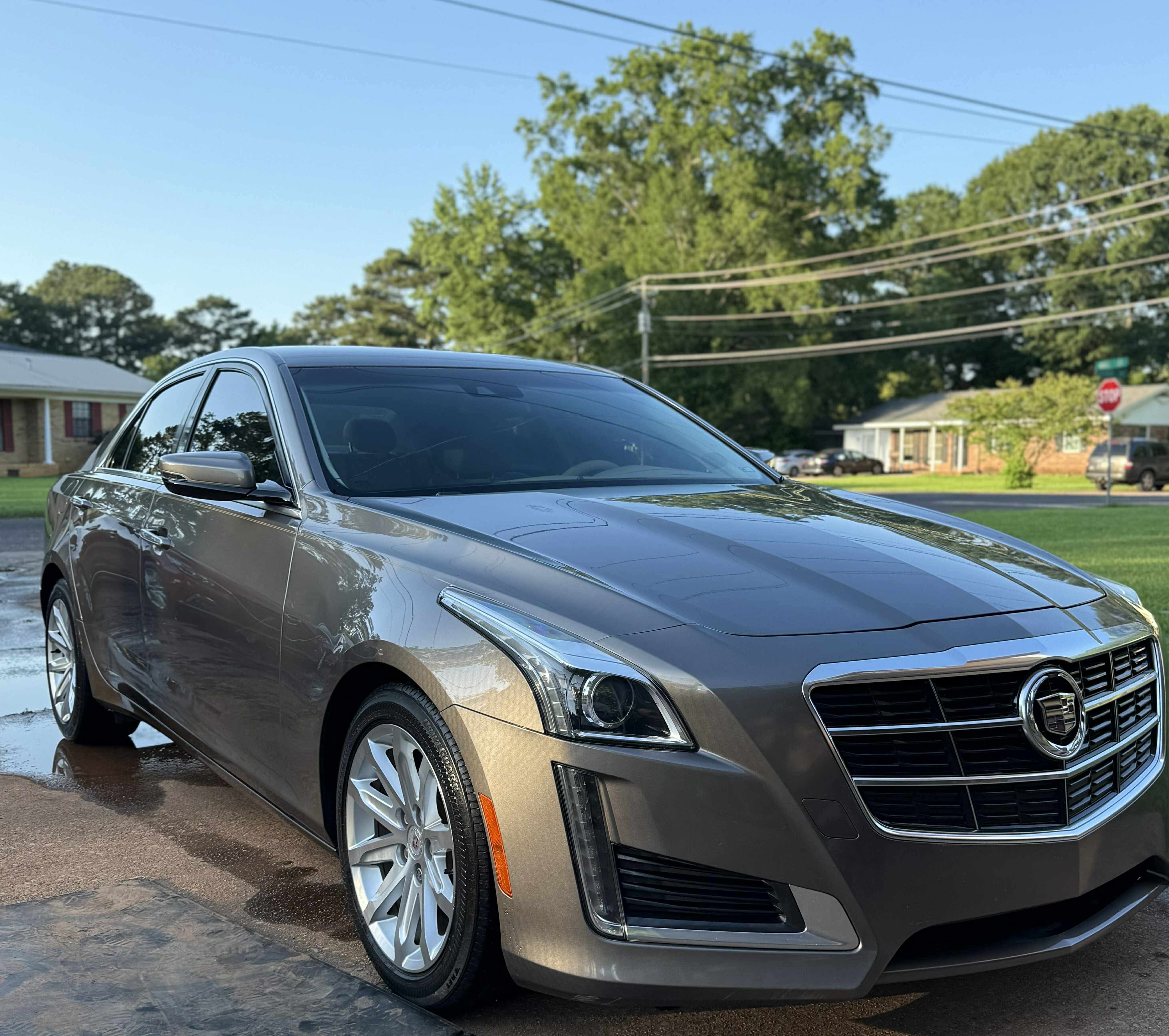 Used 2014 Cadillac CTS Luxury RWD image 4