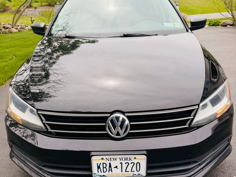 Used 2015 Volkswagen Jetta S FWD image 4