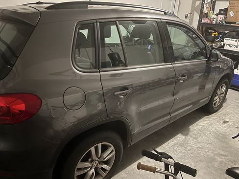 Used 2016 Volkswagen Tiguan S image 5