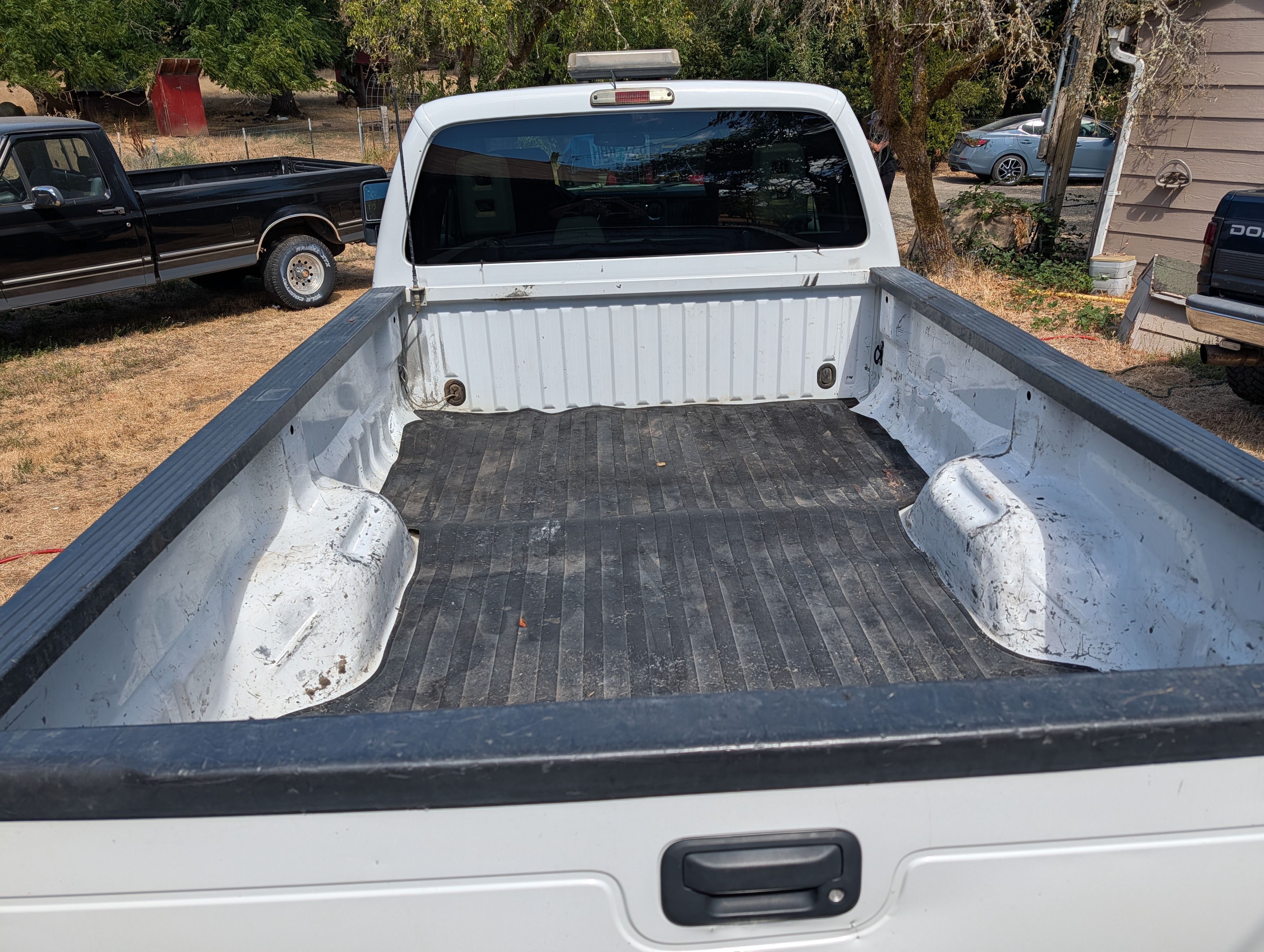 Used 2015 Ford F250 XLT w/ XLT Value Package AWD/4WD image 8