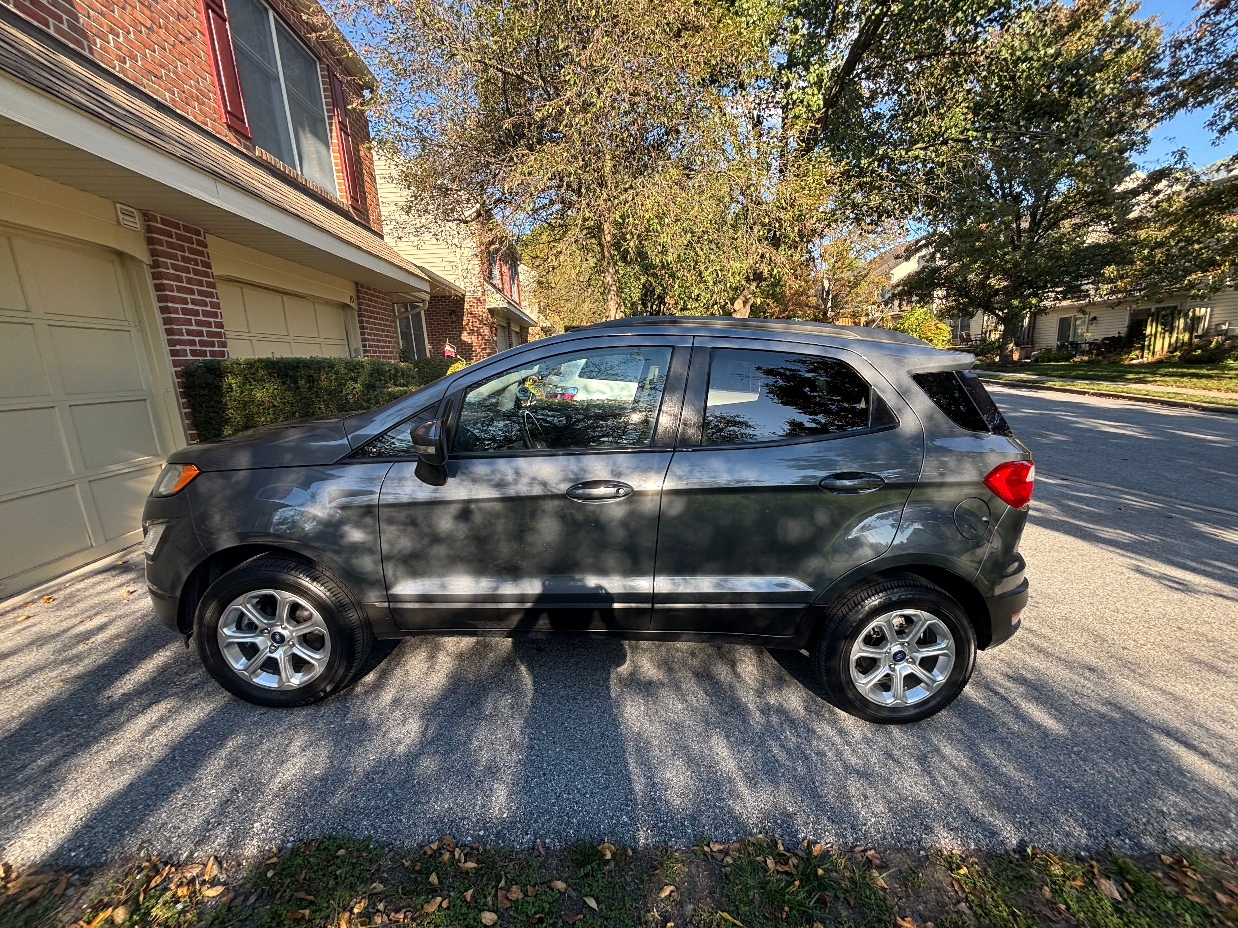 Used 2020 Ford EcoSport SE w/ SE Convenience Package AWD/4WD image 9