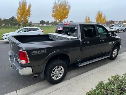 Used 2017 RAM 2500 Laramie w/ Off Road Package image 30