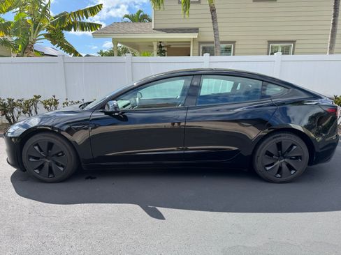 Used 2024 Tesla Model 3 Long Range AWD/4WD image 2