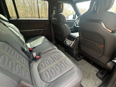 Used 2025 Rivian R1S Adventure image 17