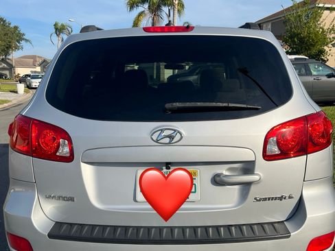 Used 2009 Hyundai Santa Fe GLS image 12