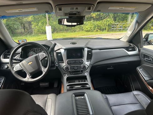 Used 2018 Chevrolet Tahoe Premier AWD/4WD image 21