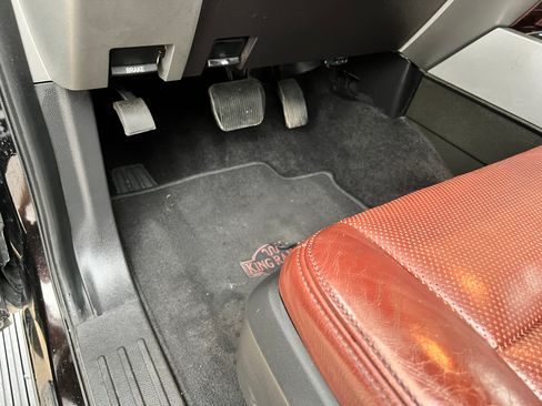 Used 2013 Ford Expedition EL King Ranch RWD image 31