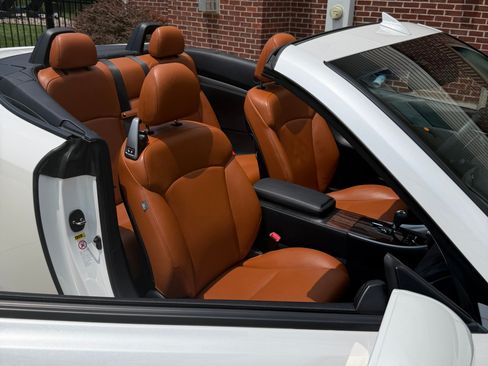 Used 2011 Lexus IS 250C w/ Luxury Pkg RWD image 6