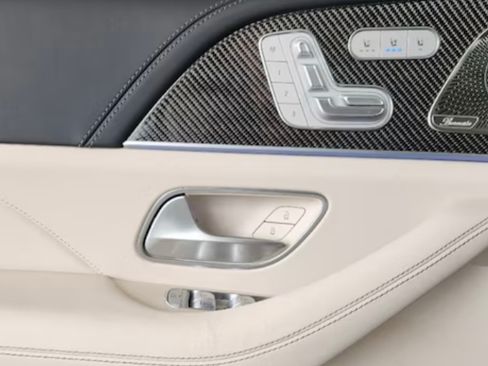 Used 2024 Mercedes-Benz GLE 63 AMG S image 22