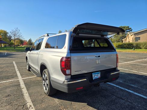 Used 2017 Honda Ridgeline RTL image 13