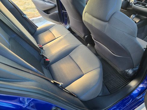 Used 2020 Toyota Corolla SE w/ SE Premium Package image 17