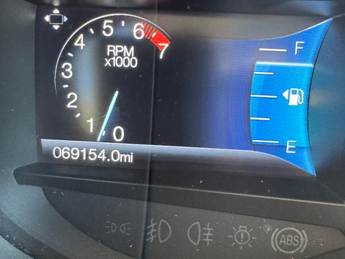 Used 2015 Ford Edge SEL w/ Equipment Group 201A image 9