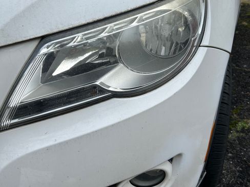 Used 2009 Volkswagen Tiguan SE image 25