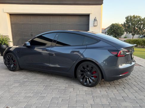 Used 2023 Tesla Model 3 Performance AWD/4WD image 4