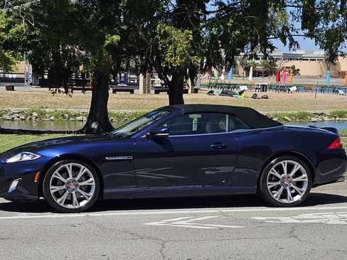 Used 2014 Jaguar XK Convertible RWD image 10