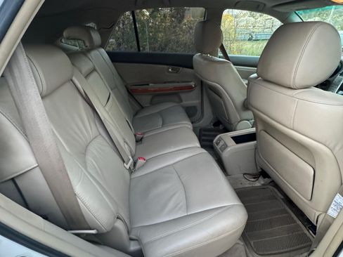 Used 2006 Lexus RX 330 AWD w/ Premium Plus Pkg image 4