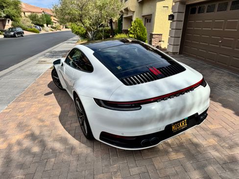 Used 2021 Porsche 911 Carrera image 16