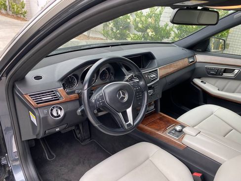 Used 2013 Mercedes-Benz E 350 Sedan image 10