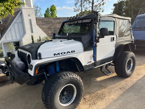 Used 2005 Jeep Wrangler Sport w/ 30" Tire & Wheel Group image 13
