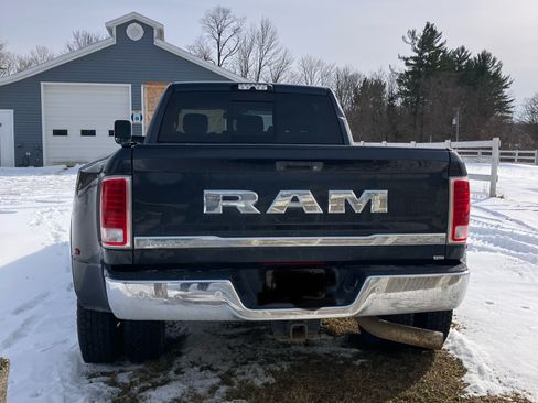 Used 2016 RAM 3500 Laramie Longhorn image 7
