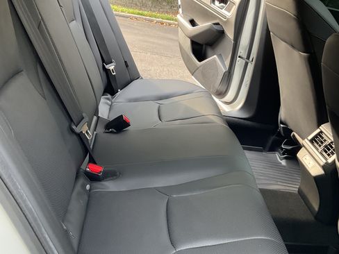 Used 2025 Honda Accord Touring image 11