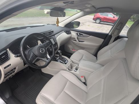 Used 2020 Nissan Rogue Sport SL AWD/4WD image 8