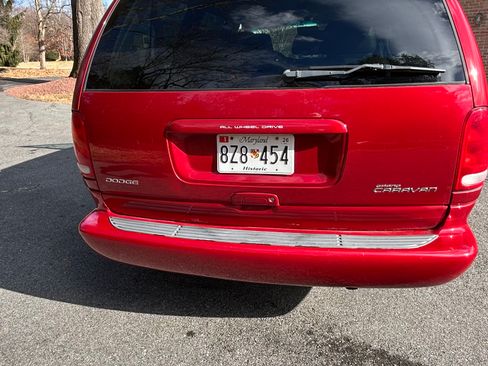 Used 2000 Dodge Grand Caravan Sport image 10