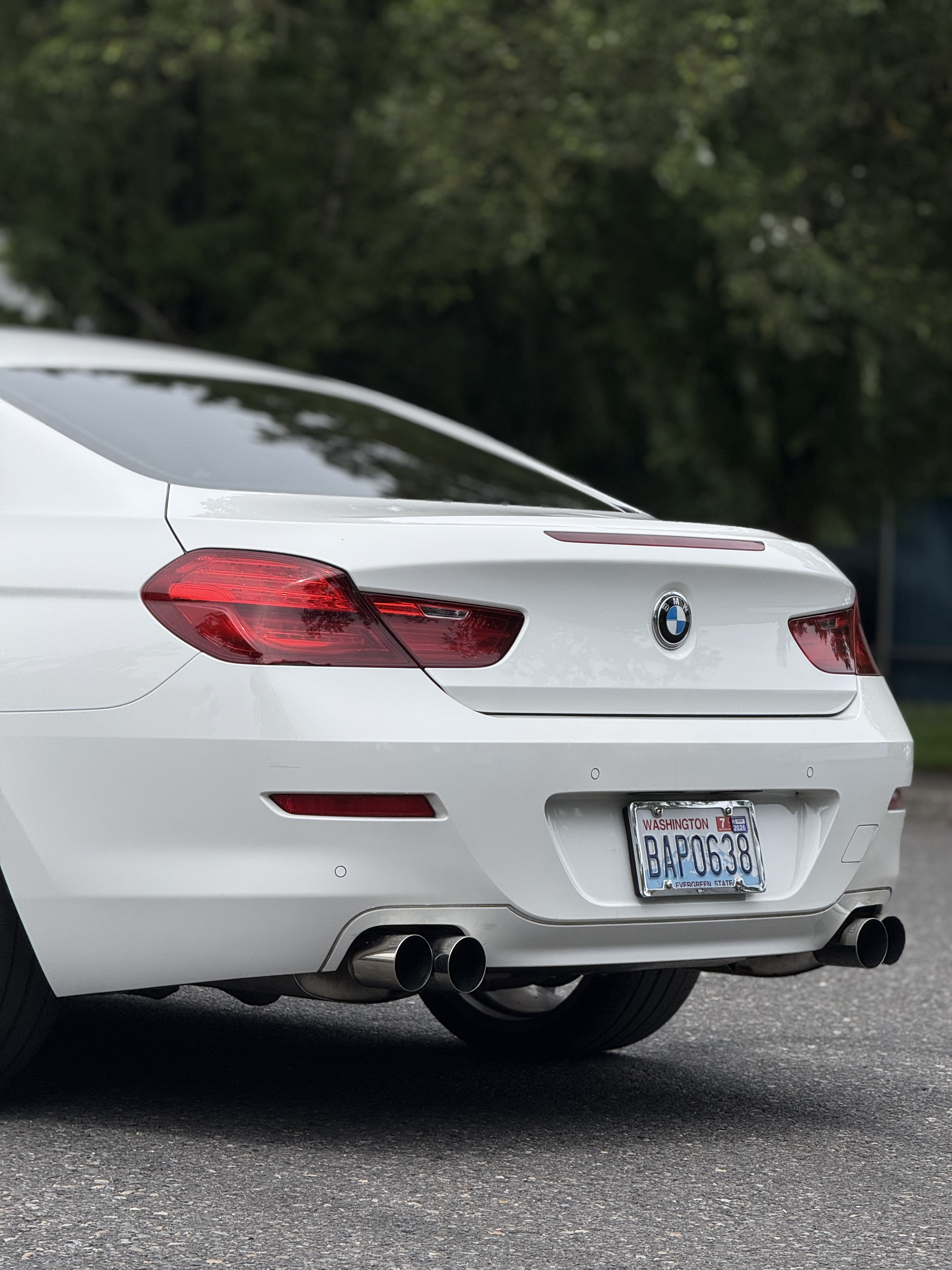 Used 2012 BMW 650i Coupe RWD image 6