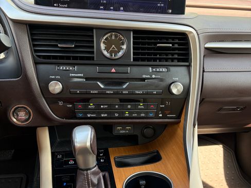 Used 2020 Lexus RX 350 AWD w/ Premium Package image 10