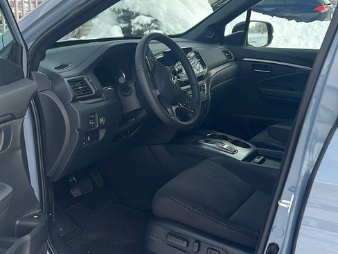 Used 2022 Honda Pilot Sport image 6