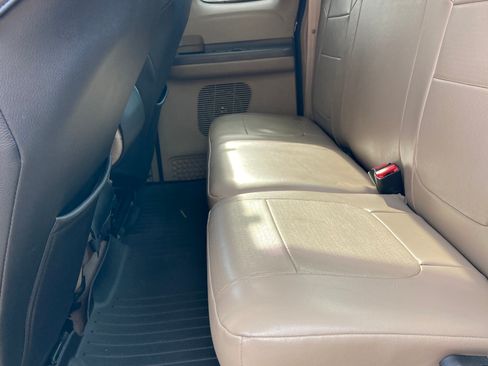Used 2001 Ford F350 4x4 SuperCab Super Duty image 11