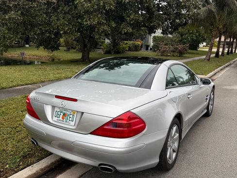 Used 2004 Mercedes-Benz SL 500 image 9