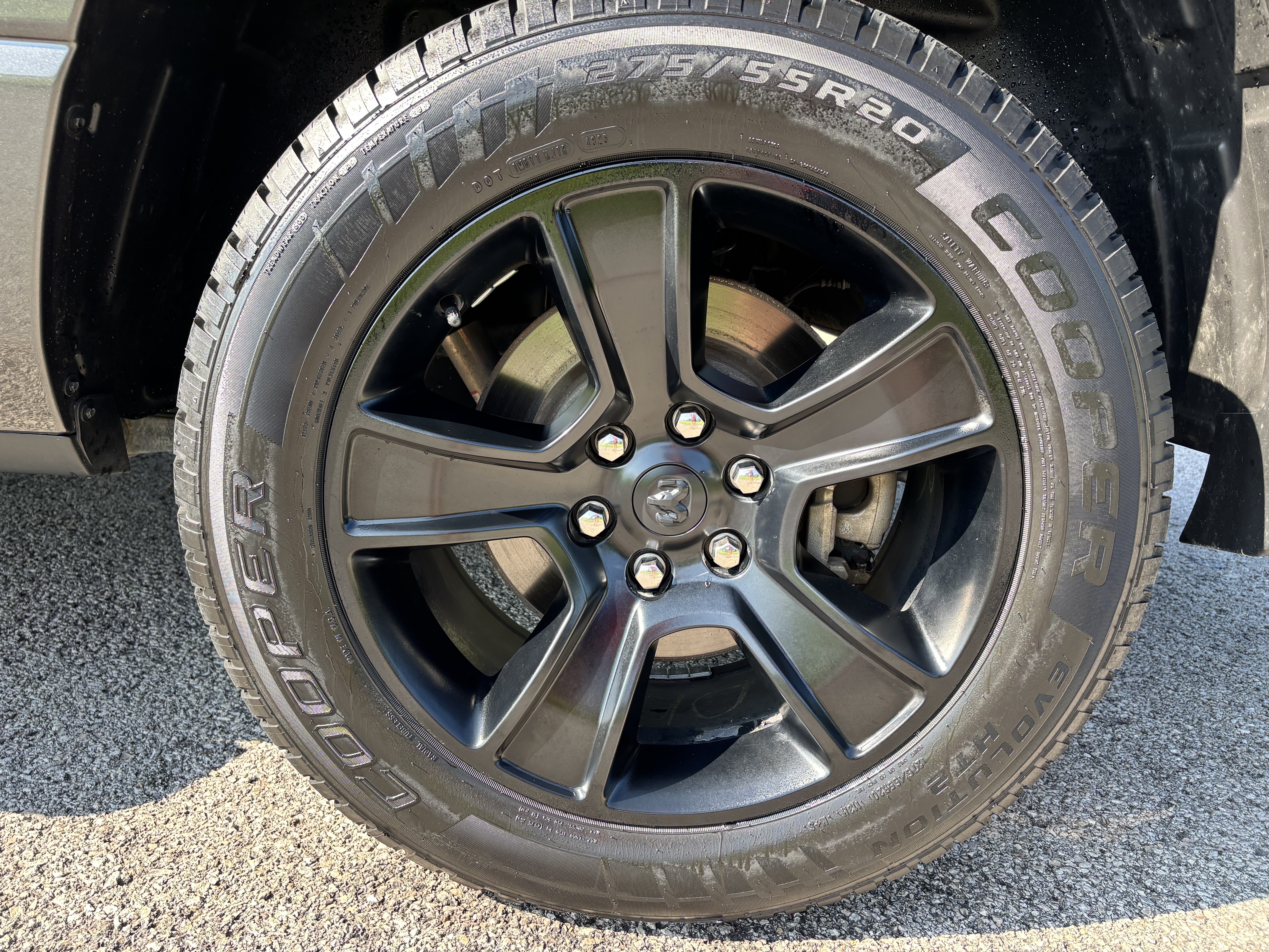 Used 2020 RAM 1500 Big Horn AWD/4WD image 12