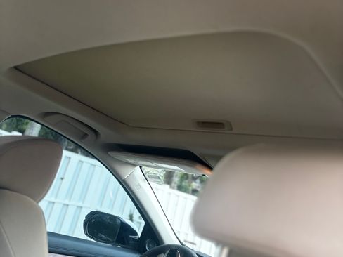 Used 2017 Honda CR-V EX image 8