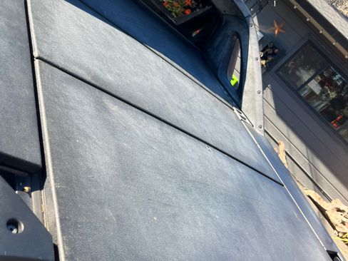 Used 2012 Chevrolet Avalanche LT image 21