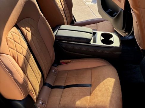 Used 2024 MAZDA CX-90 3.3 Turbo S w/ Premium Plus image 4