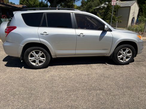 Used 2010 Toyota RAV4 Limited AWD/4WD image 1