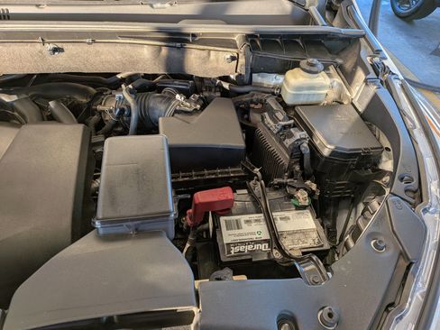 Used 2017 Toyota Highlander XLE image 29