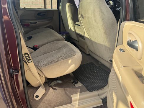 Used 2001 Ford F150 2WD SuperCrew image 9