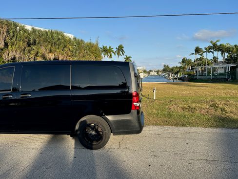 Used 2019 Mercedes-Benz Metris Passenger image 6