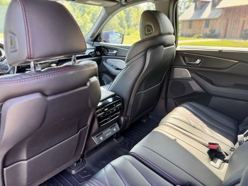 Used 2024 Acura MDX Type S image 17