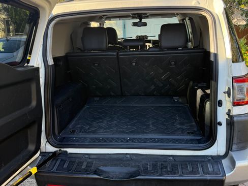 Used 2013 Toyota FJ Cruiser 4WD image 16