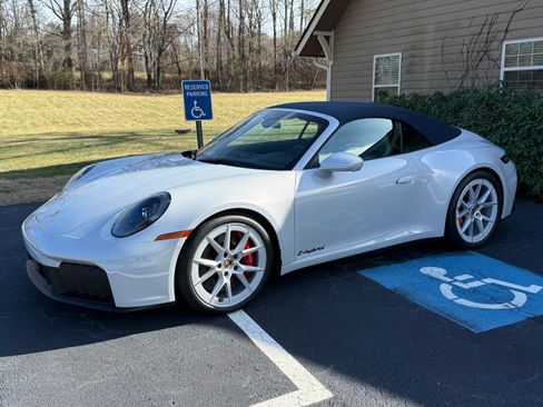 Used 2026 Porsche 911 GTS image 20